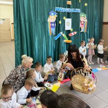 b2d0ed32 8284 4b01 aadae3a9dc3b57e