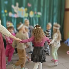 d6b9005f c1e1 4de1 b8dad35b3a4d74